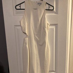 Elizabeth and James white dress